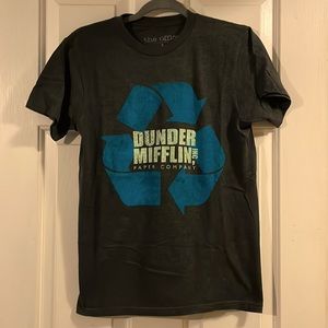 Dunder Mifflin shirt